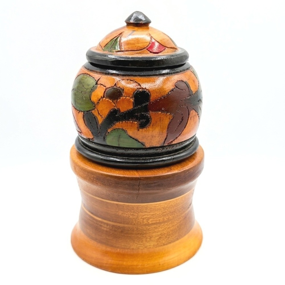 Quebec Folk Art Hand Carved Wood Lidded Jar Set Saint-Jean-Port-Joli Attributed